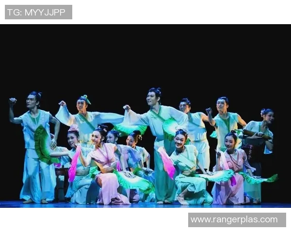 舞蹈艺术的传承与创新：探索传统与现代舞蹈形式的融合与发展